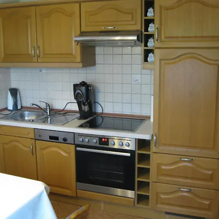 Bubi 2 Schlafzimmer, 1 Wohnkueche, Bad * アウリッヒ